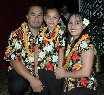 Zane Kaaialii with his family